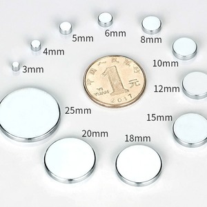 네오디뮴 디스크 자석 2mm 8mm 15mm N52 N35 작은 강한 니켈 코팅 맞춤형 도매 소형 강력 - Product Image 1
