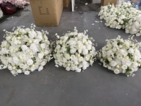 Bestverkochte synthetische rozenbal voor bruiloftstafeldecoratie, tentoonstellingshallendecoratie en bloemdecoratie voor wegwijzers.