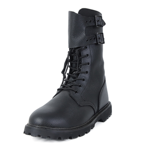 Bottes de randonnée authentiques DFM09 pour activités tactiques en plein air avec boucle réglable sur le dessus - Product Image 2