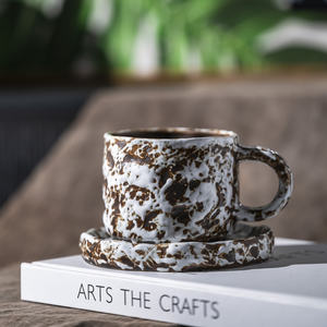 مخصص طباعة نمط الفراولة والكرز على السيراميك اليدوي والأسود خلط نسيج الحجر الأبيض المتفاعل - Product Image 5