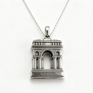 Pendentif Souvenir Arc de Triomphe de Paris Plaqué Argent, Forme Rectangulaire, en Alliage de Zinc Coulé avec Impression en Relief - Product Image 1