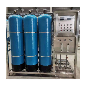 Système de filtration d'eau pour toute la maison avec pompe pour osmose inverse et échange d'ions, capacité de 1000 L/heure - Product Image 1