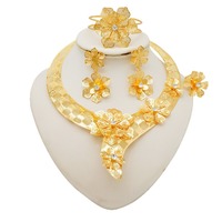 Parure de bijoux africaine 4 pièces plaqué or 24 carats, style vintage, comprenant collier à grand pendentif rond, boucles d'oreilles, bague et bracelet, pour mariage, fiançailles et mariée