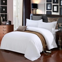 Linge de maison de luxe 5 étoiles 100% coton 300tc ensemble de literie d'hôtel uni Logo personnalisé draps plats blancs taie d'oreiller housse de couette