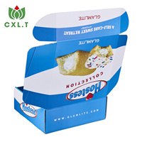 Caja de Regalo para Panettone con Asa de Cartón, Laminación Brillante o Mate, Grabado en Relieve y Papel Dorado