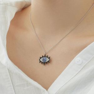 Collier Pendentif Dylam Personnalisé en Argent S925 avec Chaîne à Maillons, Zircon Cubique 5A, et Symbole de Protection Contre le Mal (Œil Bleu) - Product Image 2