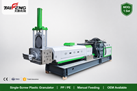 Machine de recyclage des déchets plastiques à vis simple TP 75 kW, tension personnalisée, pour matériaux PP/PE