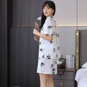 <span class=keywords><strong>Pigiama</strong></span> da donna ultrasottile in raso di seta di ghiaccio nuovo Set Casual da casa <span class=keywords><strong>con</strong></span> risvolto di coppia <span class=keywords><strong>Panda</strong></span> per il sonno autunnale e primaverile - Product Image 3