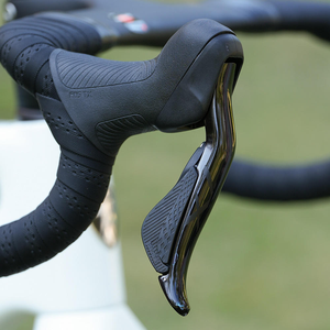 Bicicleta de Gravel Gravel X Carbon, Grupo Electrónico Inalámbrico de 13 Velocidades, Ruedas de Carbono Wave - Product Image 2
