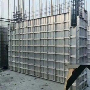Panneau de coffrage en aluminium pour la construction en béton, modèle de construction réutilisable - Product Image 1