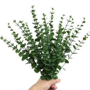 Feuilles d'<span class=keywords><strong>eucalyptus</strong></span> artificielles faites à la main de haute qualité grappes de feuilles d'<span class=keywords><strong>eucalyptus</strong></span> séchées pour les décorations de mariage de Noël Halloween - Product Image 5