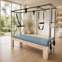 Table trapèze Cadillac en bois de chêne bleu ardoise, avec pieds monobloc antidérapants, pour maisons contemporaines et studios de club