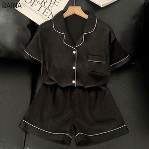 Pyjama d'été noir en soie glacée à manches courtes, style élégant pour seniors, peut être porté à l'extérieur comme ensemble décontracté - Product Image 3