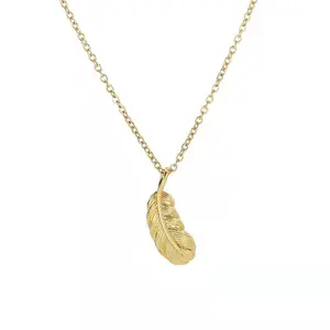 Trendy 40cm length clavicle chain link necklace gold small feather pendant titanium steel necklace