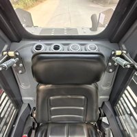 Mini Wheel Loader Backhoe Loader Skid Steer Loader WT830 Berkinerja Tinggi Sempurna untuk Konstruksi