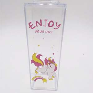 Vaso de Plástico para Leche de 500ML/1000ML, Diseño Cuadrado Creativo Rojo, Antiderrames, para Beber Directo, Ideal para Fiestas y Promociones, con Impresión de Logotipo - Product Image 4