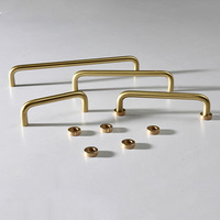 Fabricant de poignées en laiton massif au design moderne Poignées à tirette pour armoires de cuisine Tiroirs de garde-robe Poignée en laiton
