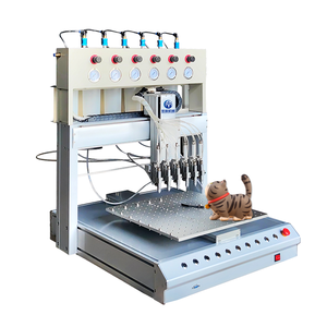 Machine de distribution/fabrication automatique de patchs/étiquettes en PVC souple bibo 6/12 couleurs, 25000 pièces/jour - Product Image 4