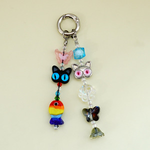 Llavero <span class=keywords><strong>de</strong></span> luz con cuentas <span class=keywords><strong>de</strong></span> colores surtidos <span class=keywords><strong>de</strong></span> gatito <span class=keywords><strong>dulce</strong></span> y lindo, hecho a mano, con diseño <span class=keywords><strong>de</strong></span> flor, mariposa y pez, para teléfono o como colgante para bolso - Product Image 4