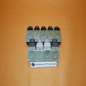 Nouveau contrôleur PLC 8 pièces, prise de câble <span class=keywords><strong>Gdme</strong></span>...n, 3 pôles + PE, en stock - Product Image 1