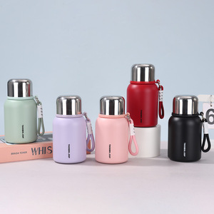Botella de Acero Inoxidable de Doble Pared de 450 ml, Taza Térmica para Camping con Asa, Taza Deportiva Moderna para <span class=keywords><strong>Café</strong></span> con Tapa - Product Image 3