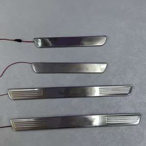 Kit <span class=keywords><strong>de</strong></span> modification <span class=keywords><strong>de</strong></span> seuil <span class=keywords><strong>de</strong></span> <span class=keywords><strong>porte</strong></span> avec éclairage pour Mercedes-Benz Maybach Classe S W221 W222 2006-2025 2024 - Product Image 3