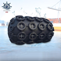 Fender en caoutchouc marin pneumatique flottant pour l'amarrage portuaire, offshore et la protection des navires