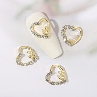 Paso Sico Nouveauté - Strass pour ongles 3D en forme de fer à cheval, trèfle à quatre feuilles, couronne de perles, métal, lot de 10 pièces, prêts à l'emploi