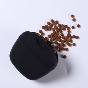 Portable Silicone <b>Dog</b> <b>Treat</b> Pouch for <b>Training</b>, Outdoor Pet Snack <b>Bag</b> with Large Capacity and Clip - Product Image 4