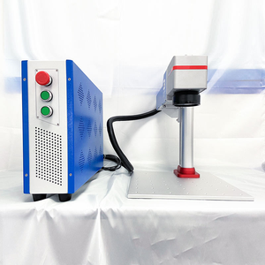 Machine de marquage laser couleur à fibre Mopa de qualité exceptionnelle 10W/20W/30W/50W, utilisée pour <span class=keywords><strong>le</strong></span> marquage couleur - Product Image 2