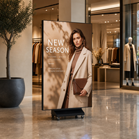 Écran publicitaire pliable sur pied HD P1.2 P1.5 P1.8 P2.5, affichage LED triple pliage haute définition pour magasin de détail