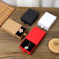 Boîtes d'emballage pour bijoux artisanales avec logo personnalisé, écologiques, luxueuses, petites boîtes cadeaux en papier pour bijoux