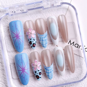 10 Piezas de <span class=keywords><strong>Uñas</strong></span> Postizas <span class=keywords><strong>Francesas</strong></span> Hechas a Mano con Flores 3D en Caja Transparente, Puntas de <span class=keywords><strong>Uñas</strong></span> Largas en <span class=keywords><strong>Forma</strong></span> de <span class=keywords><strong>Almendra</strong></span> - Product Image 4