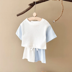 Set di abbigliamento estivo in cotone 2 pezzi personalizzato pantaloncini a blocchi di colore Casual con maniche a contrasto Waffle Design - Product Image 4