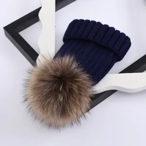 <span class=keywords><strong>Bonnet</strong></span> pour enfants <span class=keywords><strong>bonnet</strong></span> <span class=keywords><strong>tricot</strong></span>é en fourrure de raton laveur épaissie pour hommes et femmes - Product Image 1