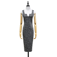 Modische Großhandels-Damenbekleidung mit Rüschenkragen und Flatterärmeln, Elegantes Maßgeschneidertes Kleid, Lässiges Blumenmuster