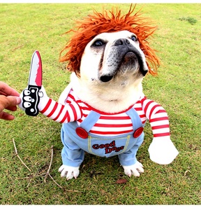 Costume de <span class=keywords><strong>chien</strong></span> Chuckyy, vente chaude, vêtements amusants pour animaux de compagnie, costume de <span class=keywords><strong>chien</strong></span> Chuckyy tenant un couteau, costume de <span class=keywords><strong>chien</strong></span> pour <span class=keywords><strong>Halloween</strong></span> - Product Image 2
