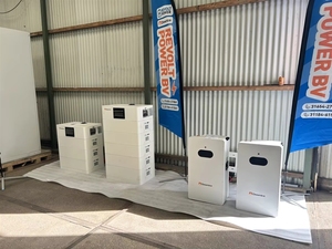 Compre un Sistema de Energía Fuera de la Red, Configuración Completa, MPPT, Iones de Litio, Silicio Policristalino, Kits de 5-10kW para Viviendas Residenciales en África - Product Image 6