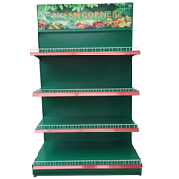 Zware-duty commerciële groene supermarkt fruit- en groentepresentatie schappen met meerdere lagen voor de detailhandel afdeling producten.