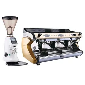 Mesin Espresso profesional Italia komersial tiga kepala 3 kelompok mesin pembuat kopi Cappuccino mesin Espresso Barista komersial