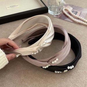 عصابة رأس نسائية لؤلؤية جديدة بعصابة رأس فراشة بحافة واسعة دبوس شعر عالي الجمجمة غطاء رأس فرنسي من الساتان عالي الجودة - Product Image 2