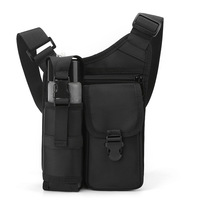 Sac de poitrine multifonctionnel en nylon respirant de style premium pour homme, avec compartiment pour bouteille d'eau, idéal pour un usage quotidien et la ville - Collection Printemps