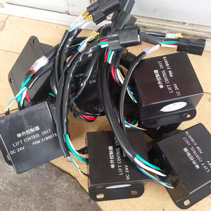 Controlador de Elevación Compatible con Liugong, Pieza 856 862 842 888418 422 414, 31B0075, Piezas de Maquinaria de Construcción Directamente de Fábrica - Product Image 4