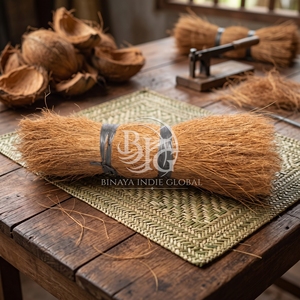 La fibra de coco cruda de color marrón claro es una opción perfecta para manualidades ecológicas y sostenibles. - Product Image 4