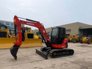 Mini-excavatrice KUBOTA U55-4 d'occasion en excellent état, haute qualité, bien entretenue, économique en carburant, capacité de godet standard, en stock - Product Image 1