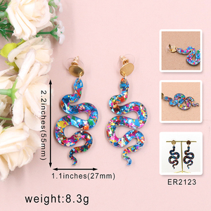 Personalizado serpiente espeluznante Halloween acrílico colgante pendiente joyería para mujeres directo de fábrica - Product Image 3
