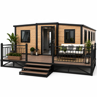 Maison modulaire préfabriquée contemporaine avec terrasse, finition bois, pour résidence privée, hôtel de villégiature et maison d'hôtes
