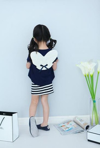 Conjunto de Ropa Infantil al por Mayor, Camiseta Casual de Manga Corta con Falda a Rayas, Trajes para Niñas Pequeñas de Fábrica China - Product Image 4