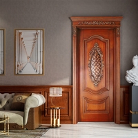 Porte en bois massif de luxe en bois naturel avec porte intérieure en bois massif résidentiel peint pour la maison