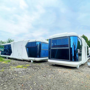 Hotel Móvil con Cápsula Espacial Inteligente, Alojamiento Miniatura en un Espacio Exterior con Vista Panorámica y Conexión a Red Móvil - Product Image 1